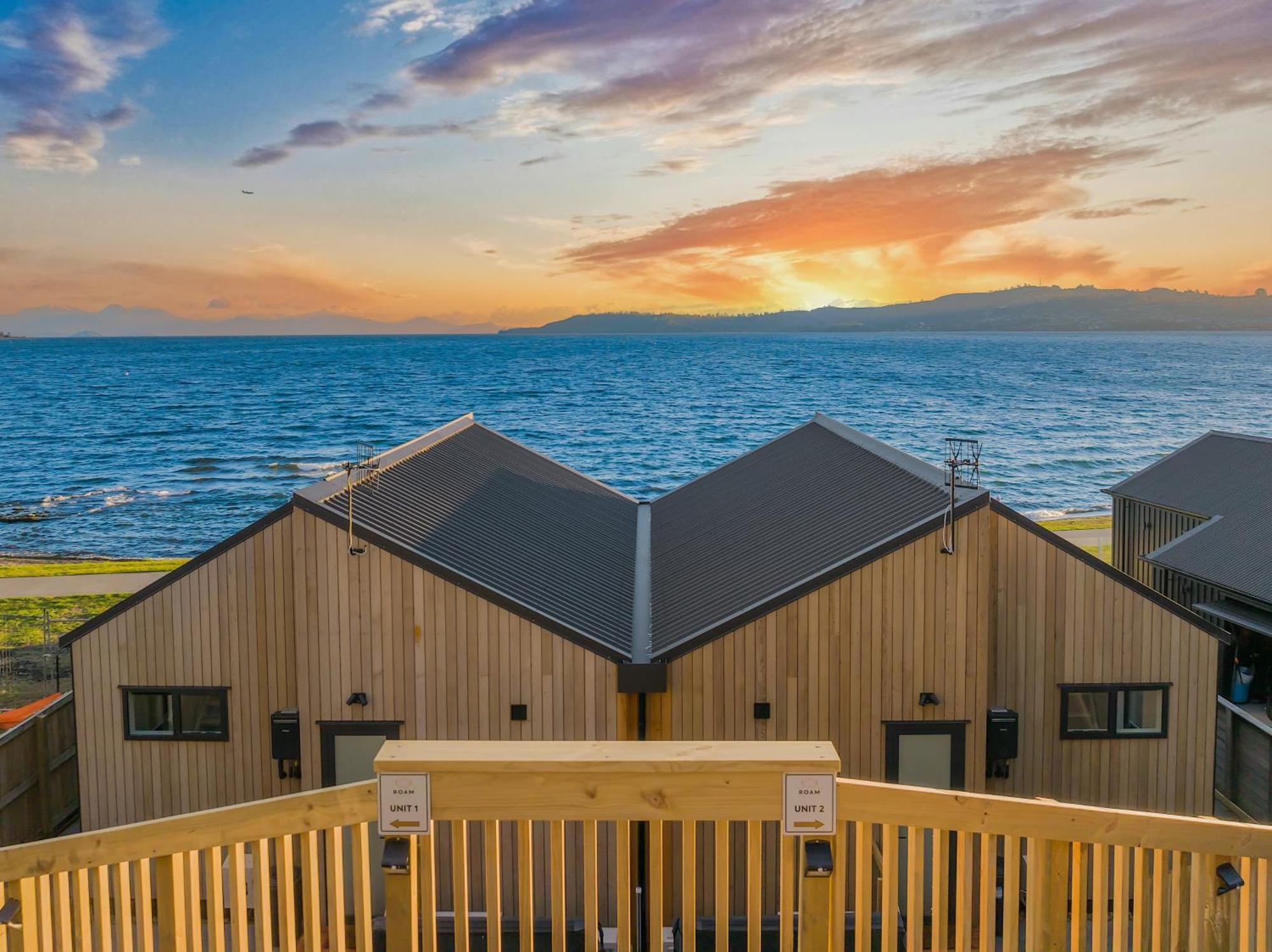 Absolute Lakefront House Таупо Екстер'єр фото